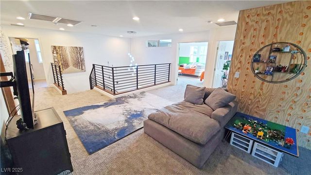 6380 Guy Summit Avenue, Las Vegas, NV 89141