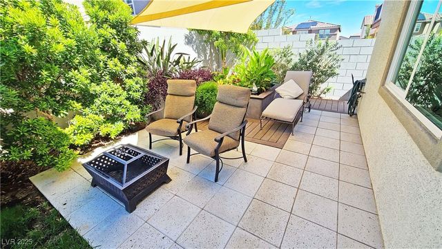 6380 Guy Summit Avenue, Las Vegas, NV 89141