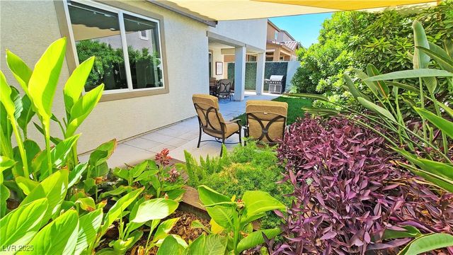 6380 Guy Summit Avenue, Las Vegas, NV 89141