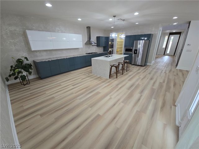 6380 Guy Summit Avenue, Las Vegas, NV 89141