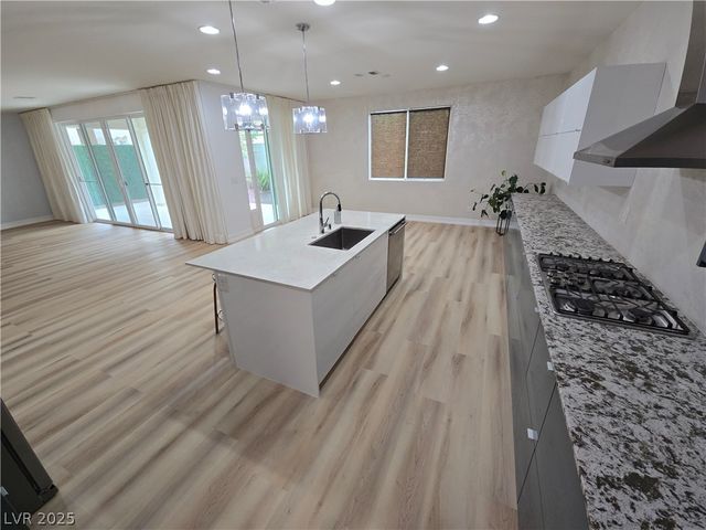 6380 Guy Summit Avenue, Las Vegas, NV 89141