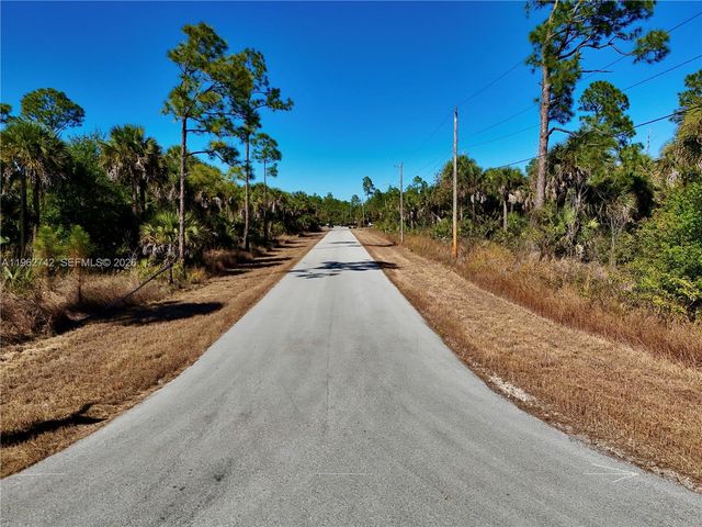 131 Navarra Ave S, Lehigh Acres, FL 33974