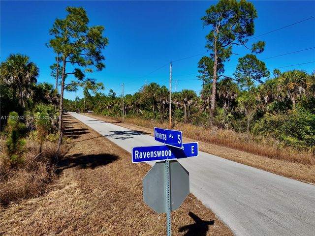 131 Navarra Ave S, Lehigh Acres, FL 33974