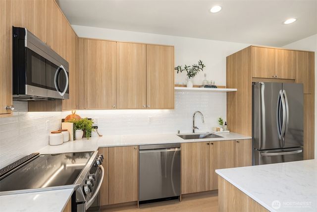 10831 11th Avenue NE, Seattle, WA 98125