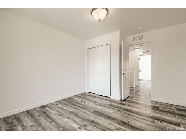 9767 Cherry Ln, Thornton, CO 80229