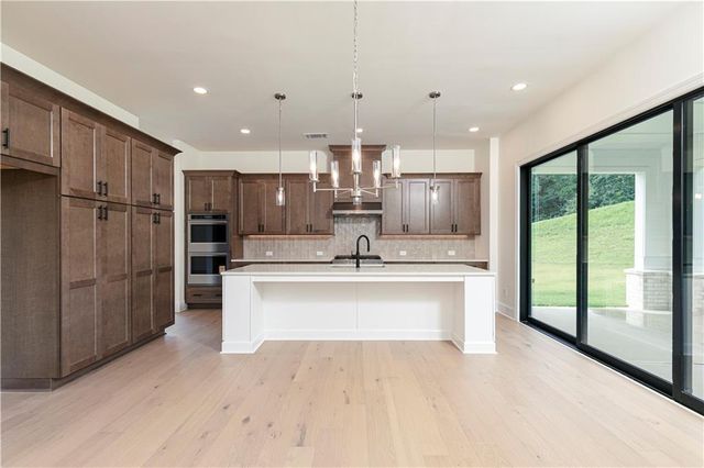 1177 Ridgeview Road, Woodstock, GA 30188