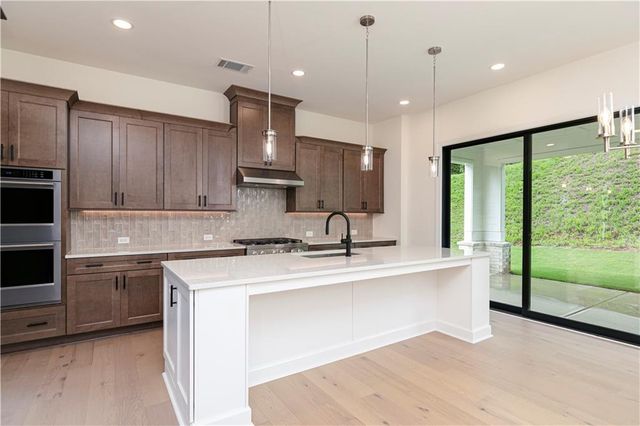 1177 Ridgeview Road, Woodstock, GA 30188