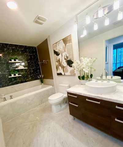 244 Biscayne Blvd 1605, Miami, FL 33132