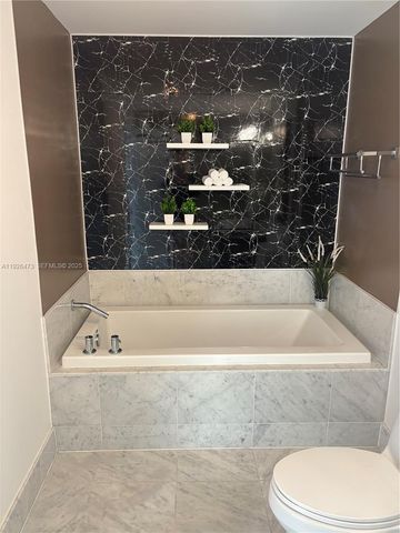 244 Biscayne Blvd 1605, Miami, FL 33132