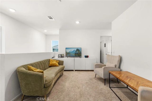 30851 Le Baron Court, Winchester, CA 92596