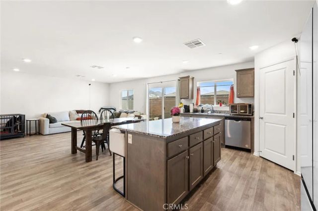 30851 Le Baron Court, Winchester, CA 92596