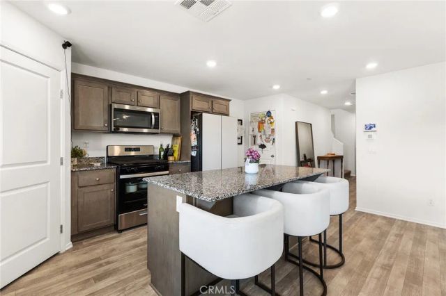 30851 Le Baron Court, Winchester, CA 92596