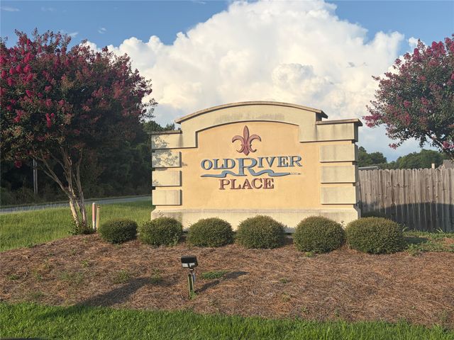 102 Beau Bridge Circle, Bossier City, LA 71112