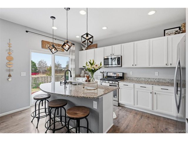 15723 E Warner Dr, Denver, CO 80239