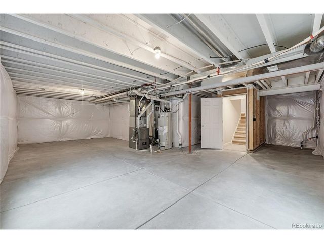 15723 E Warner Dr, Denver, CO 80239