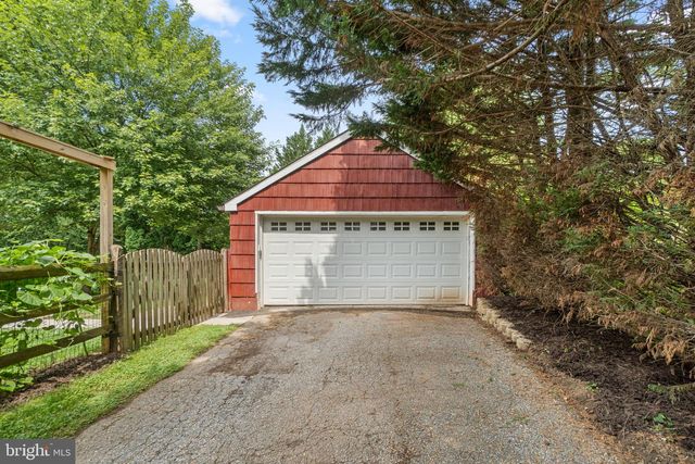 7424 GAITHER RD, Sykesville, MD 21784