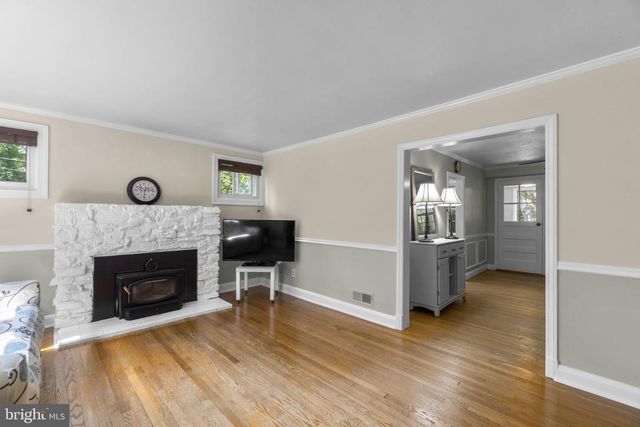 7424 GAITHER RD, Sykesville, MD 21784