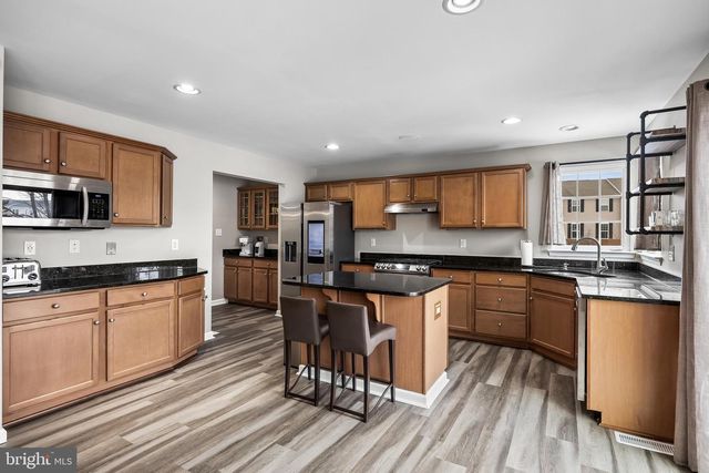 129 HELEN DR, Cinnaminson, NJ 08077