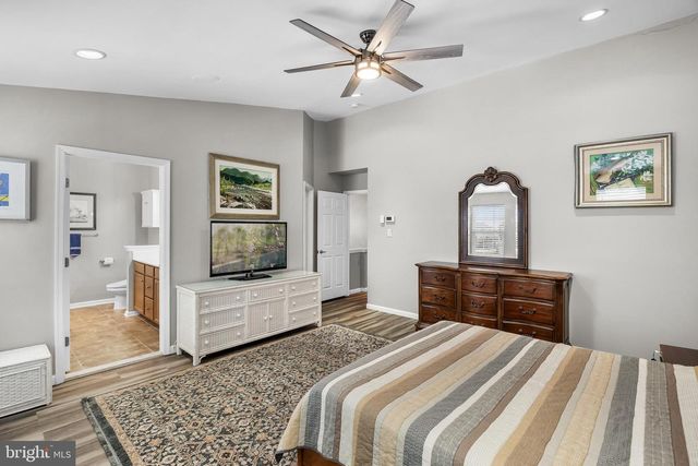 129 HELEN DR, Cinnaminson, NJ 08077