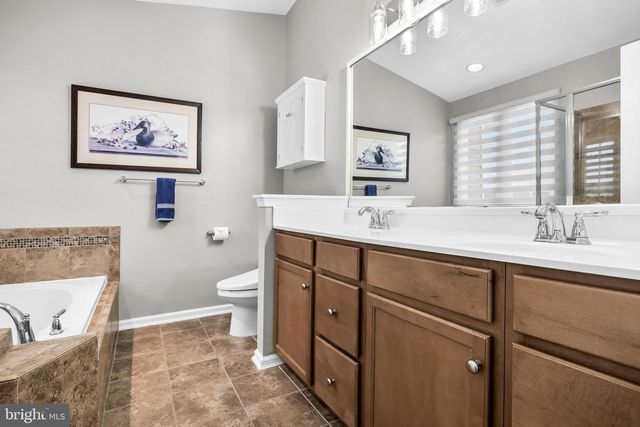 129 HELEN DR, Cinnaminson, NJ 08077