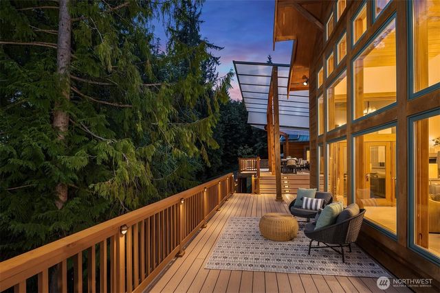 16700 Saybrook Drive NE, Woodinville, WA 98077