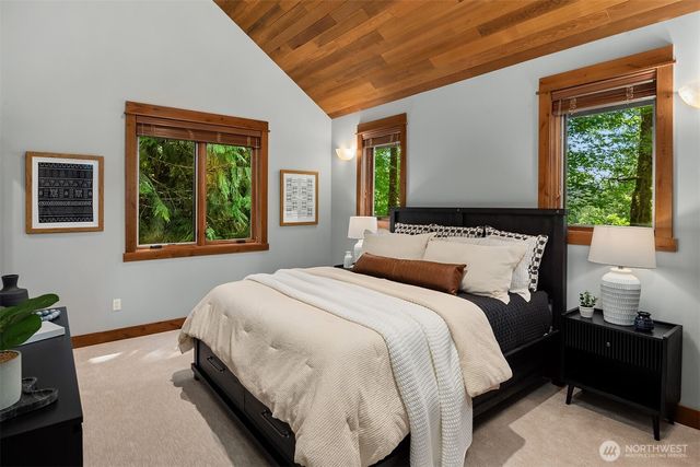 16700 Saybrook Drive NE, Woodinville, WA 98077
