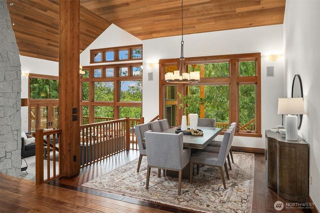 16700 Saybrook Drive NE, Woodinville, WA 98077