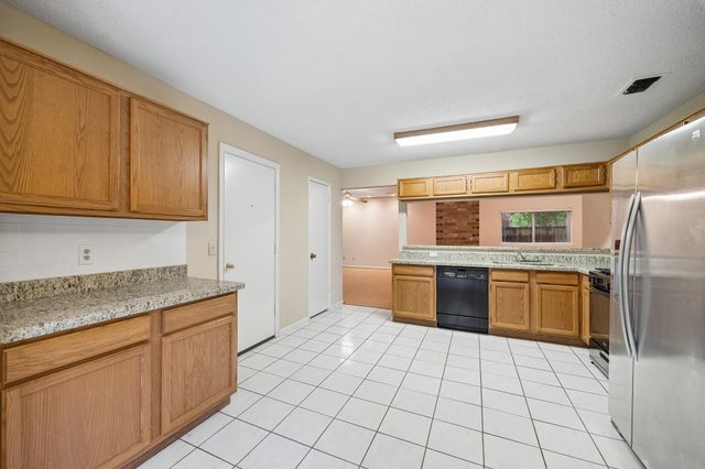 9214 Palm Shores Drive, Spring, TX 77379
