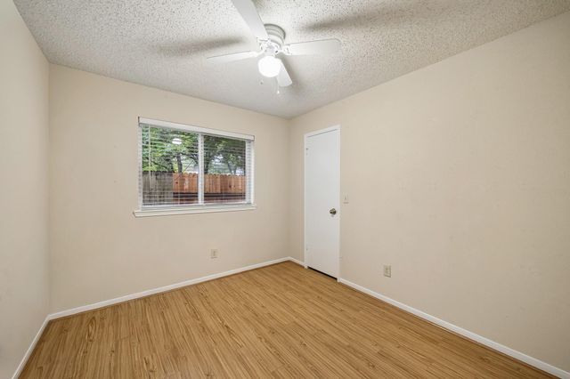 9214 Palm Shores Drive, Spring, TX 77379
