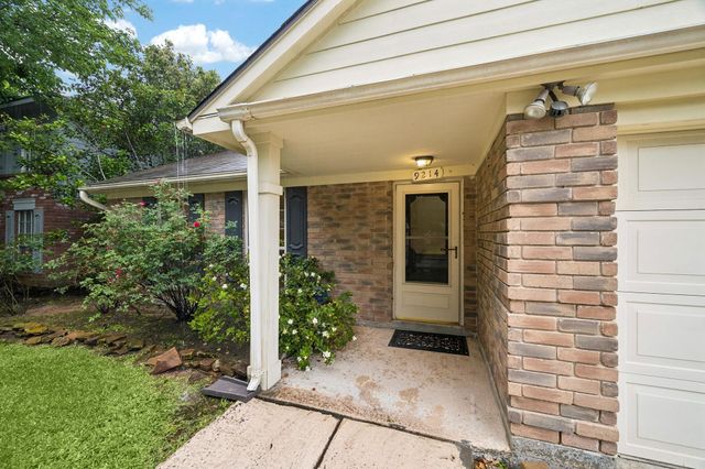 9214 Palm Shores Drive, Spring, TX 77379