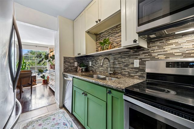 5757 Martel Avenue A11, Dallas, TX 75206