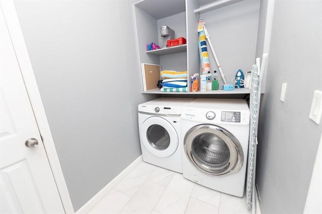 475 NE 142nd St, North Miami, FL 33161