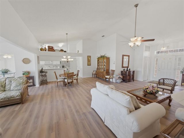 11131 HOLLANDER AVENUE, Hudson, FL 34667