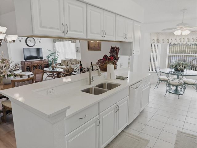 11131 HOLLANDER AVENUE, Hudson, FL 34667