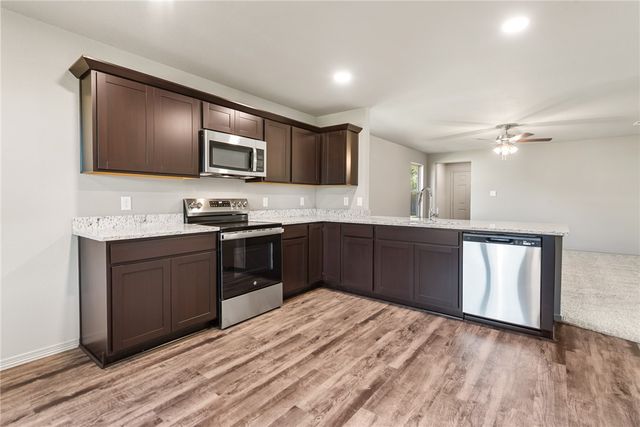 1634 Lucky Street, Bryan, TX 77803