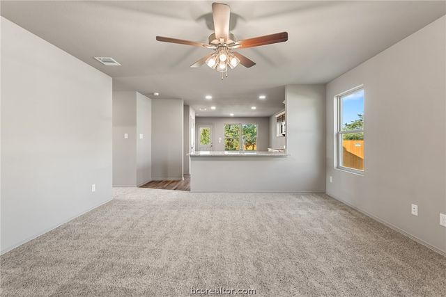 1634 Lucky Street, Bryan, TX 77803