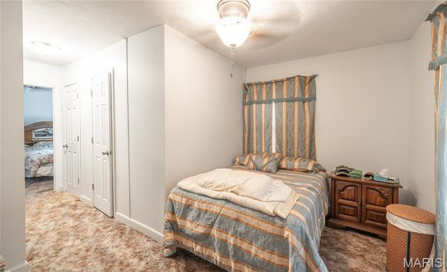 16761 State Route B, St James, MO 65559