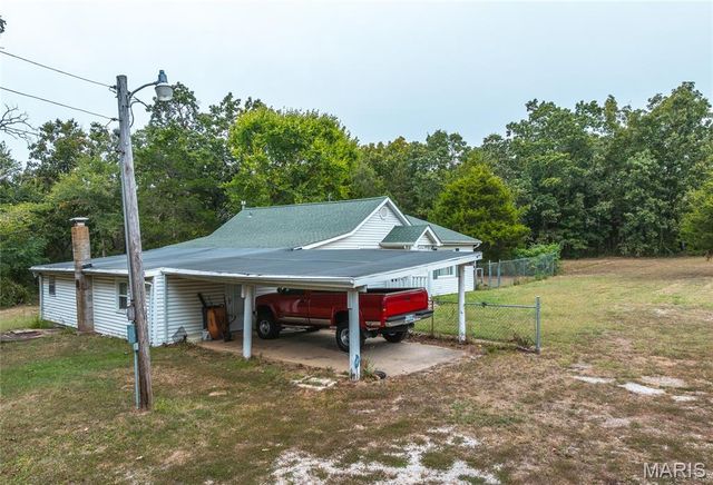 16761 State Route B, St James, MO 65559