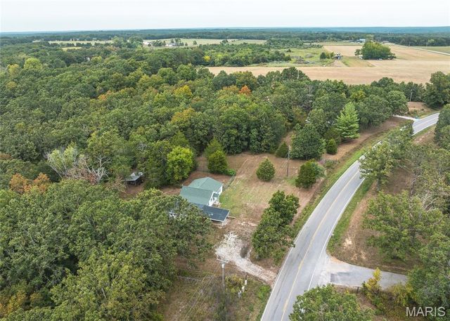 16761 State Route B, St James, MO 65559