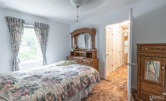 16761 State Route B, St James, MO 65559