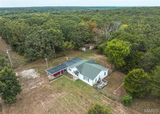 16761 State Route B, St James, MO 65559