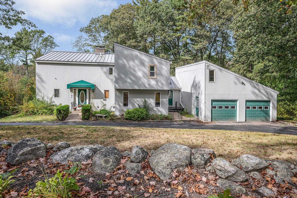 12 Wiley Hill Road, Londonderry, NH 03053