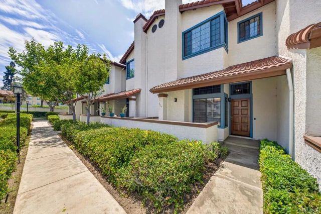3514 Mission Mesa Way, San Diego, CA 92120