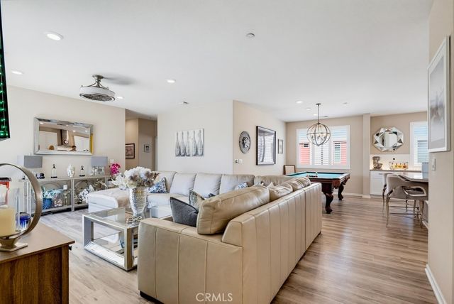 108 Tribeca, Irvine, CA 92612
