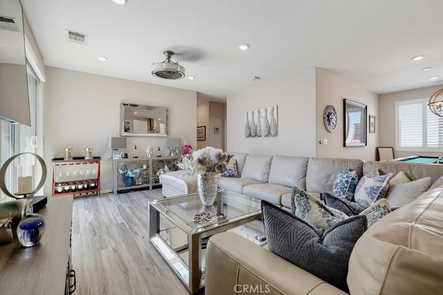 108 Tribeca, Irvine, CA 92612