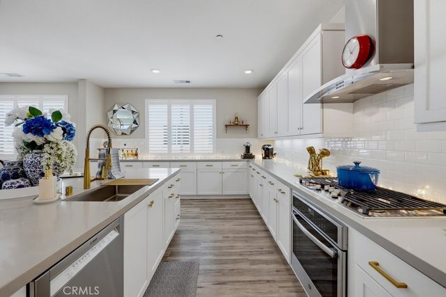 108 Tribeca, Irvine, CA 92612