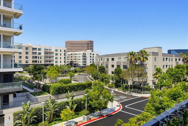 108 Tribeca, Irvine, CA 92612