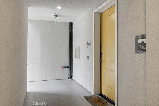 108 Tribeca, Irvine, CA 92612