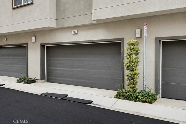 108 Tribeca, Irvine, CA 92612