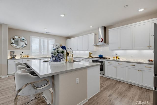 108 Tribeca, Irvine, CA 92612